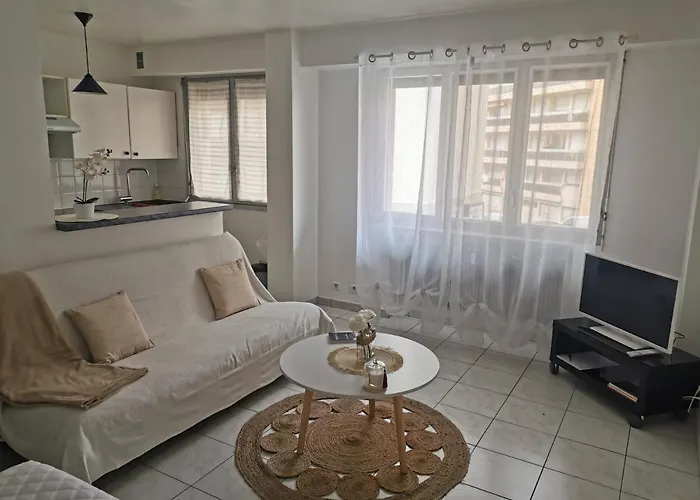 De 35m² Entre Et Juan Les Pins דירה *